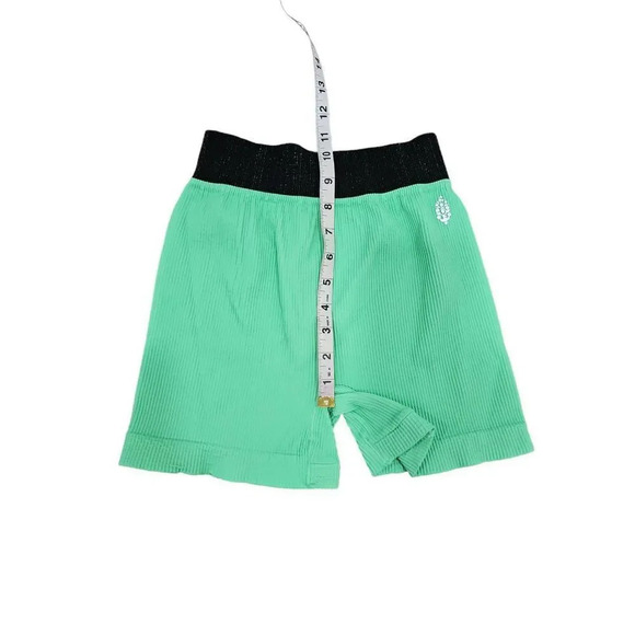 Free People Prajna Seamless Shorts Sz M/L - Picture 7 of 8
